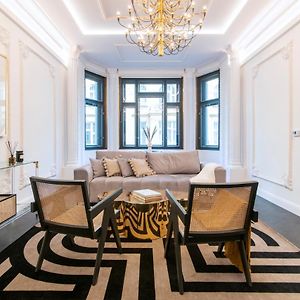 Antique Glam Apartment in Old Town Prague