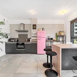 Lumina 4-Room Apart With Large Balcony