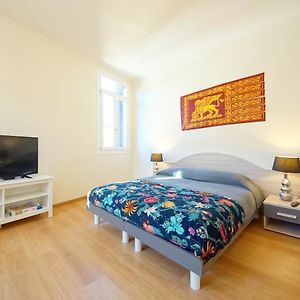 Ca' Circus 4 Rooms Wi-Fi Fibre