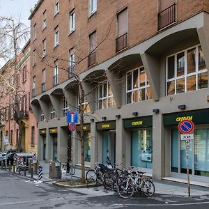 Piazza De' Calderini Apartment By Wonderful Italy