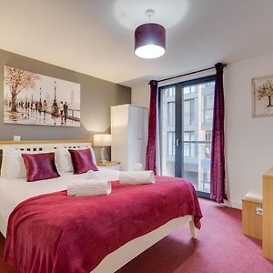 Arcadian City Centre Apartments With Balcony