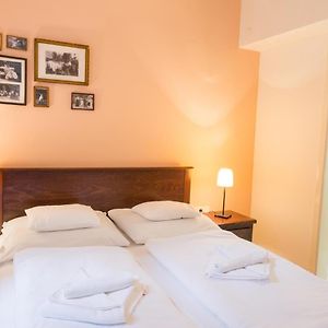 Chambre Standarde Lit Queen-Size