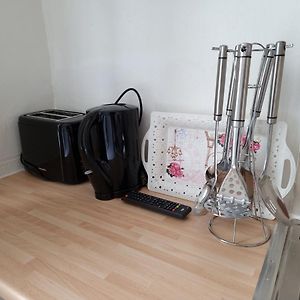 F18-Awesome Studio For 1 Near Paddington-D13