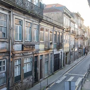 Trendy Vintage Downtown By Lovelystay
