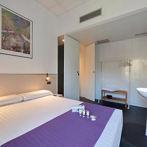 Chambre Standarde Lit Queen-Size