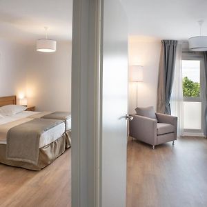 Appartement à 2 Chambres à Coucher