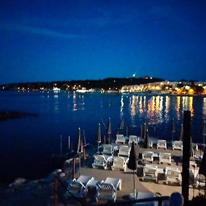 10mm a pied des plages, appartement olympe climatisé