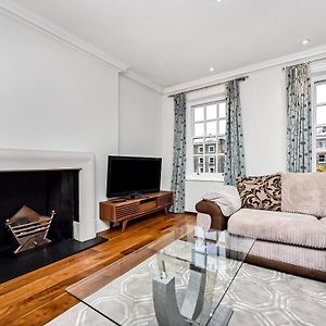 Appartement à 3 Chambres à Coucher