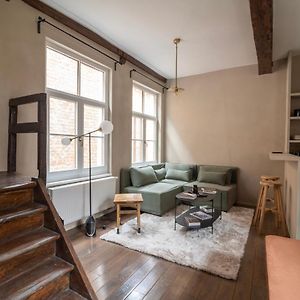 Appartement à 3 Chambres à Coucher
