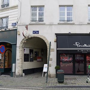 Private En-Suite Room In The Heart Of Le Sablon