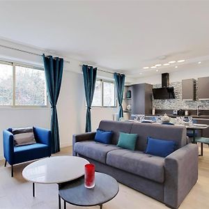 Appartement à 3 Chambres à Coucher