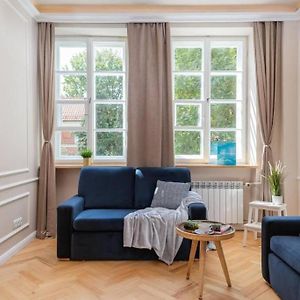 Appartement à 2 Chambres à Coucher