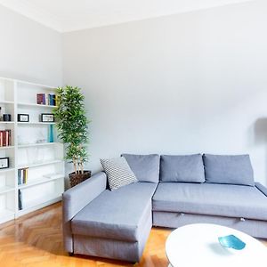 Spacious And Brilliant Apartment In Duomo By Easylife