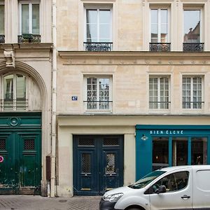 Nice flat two steps to Folies-Bergères at the heart of Paris - Welkeys