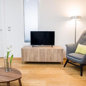 A21 Pristine Suite A Breath Away From Parthenoon!