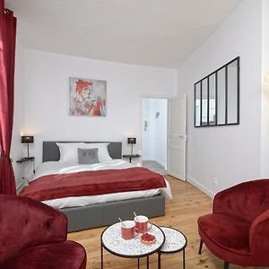 Appartement de Luxe à 1 Chambre à Coucher