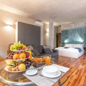 Il Garbo Apartments&Suite
