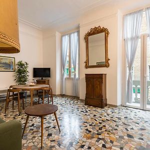 Appartement à 3 Chambres à Coucher