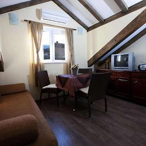 Magic Apartment