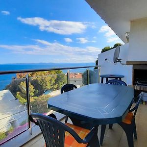 Appartement à 2 Chambres à Coucher