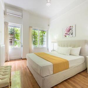 Victoria Prestige Suites Apartments