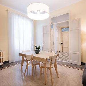 Appartement à 3 Chambres à Coucher