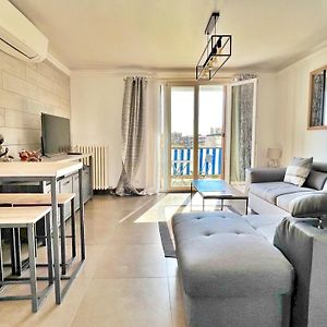 Appartement à 2 Chambres à Coucher