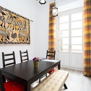 Julieta Historical Apartment By Alohamalaga