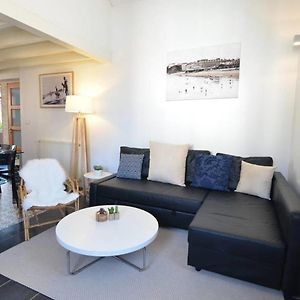Duplex Voltaire - city-center&beach