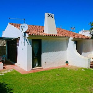 Villa Jacaranda - 550M From The Beach - Free Wifi - By Bedzy