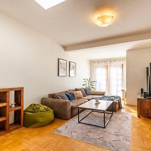 Templova - Old Town Large Apartment With Terrace