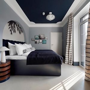 Chambre Moyenne Lit King-Size