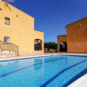 Vacay Apartamento Ibiza, Piscina Y Relax! En La Costa Brava, L'Escala!