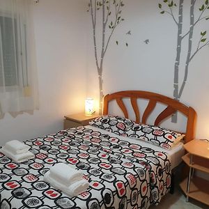 Appartement à 3 Chambres à Coucher