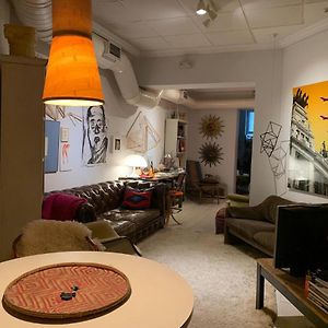 Appartement à 2 Chambres à Coucher