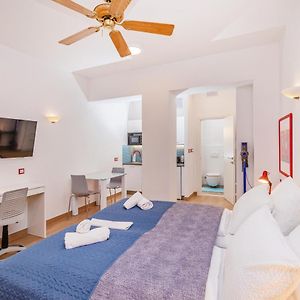 Charming Studio At The Old Town Gate