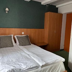 Chambre Quadruple Confort