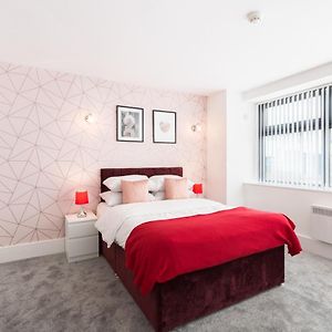 Newhall Apartments Skyline Views Birmingham City Centre