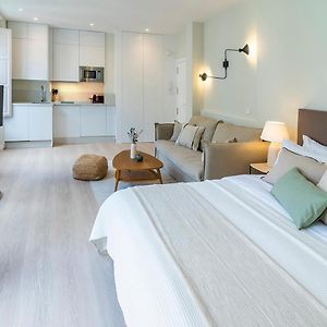 Cordoba Home Center Suites & Free Private Parking