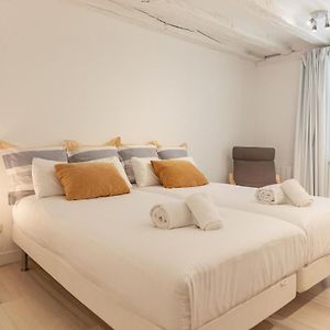 Appartement à 3 Chambres à Coucher