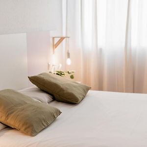 Appartement à 3 Chambres à Coucher