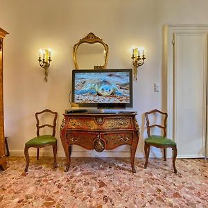 Venezianischer Palazzo Mit Kostenlosen Wlan Naehe Markusplatz