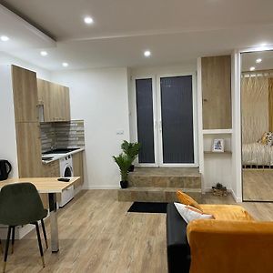Appartement Luxe Jaune