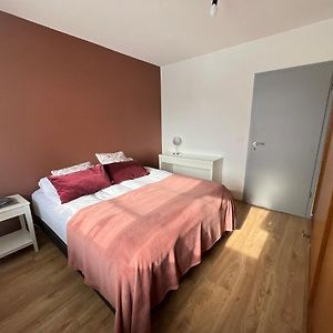 Jm Homestay - A Cozy Two Bedroom Apartment