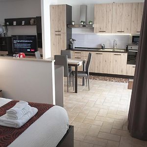 Studio de Luxe