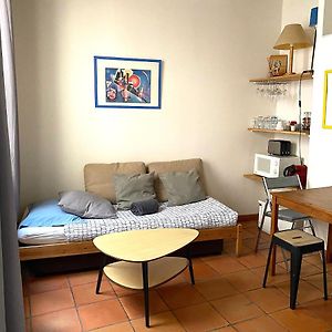 Appartement Petit à 1 Chambre à Coucher