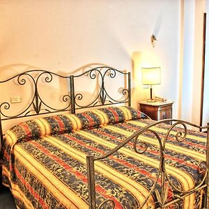 Chambre Lit Queen-Size