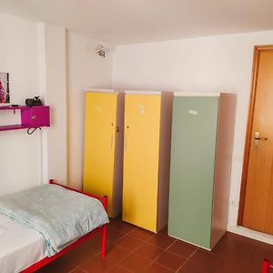 Chambre Juste Pour Femmes Dortoir