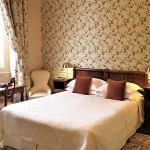 Chambre Lit Queen-Size