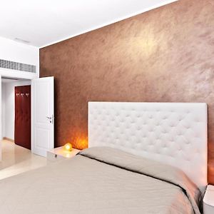 Chambre Annexée Lit King-Size